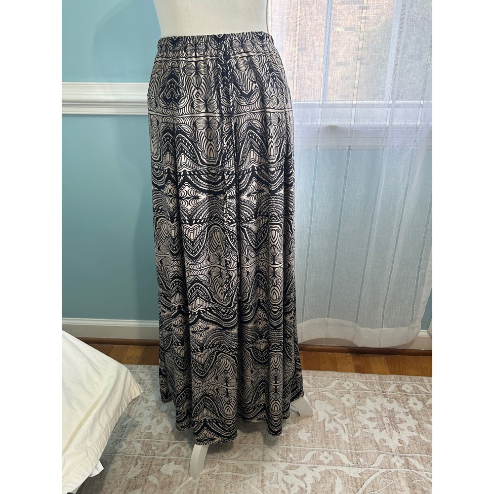 Metrowear Womens XL Black Tan Geometric Tribal Print Elastic Waist Maxi Skirt